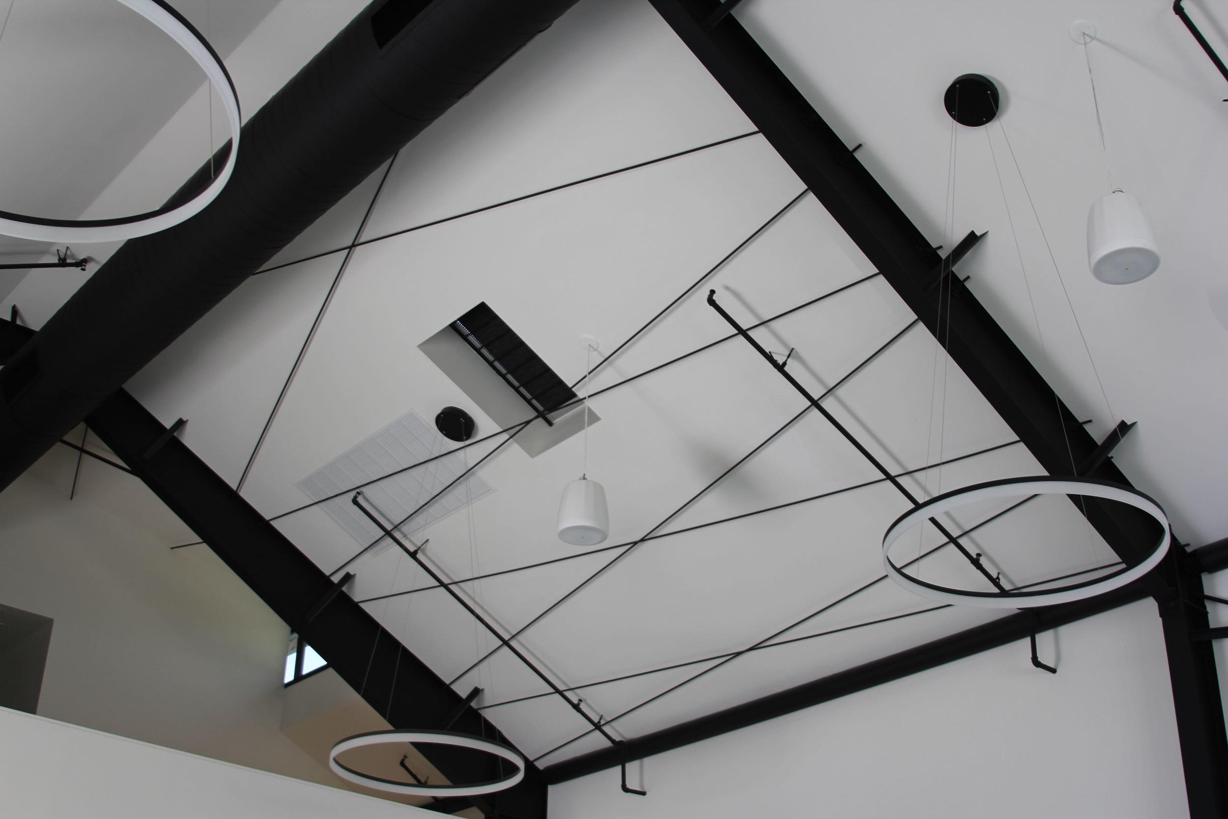 IMG_1338 finished steel building interior ceiling
