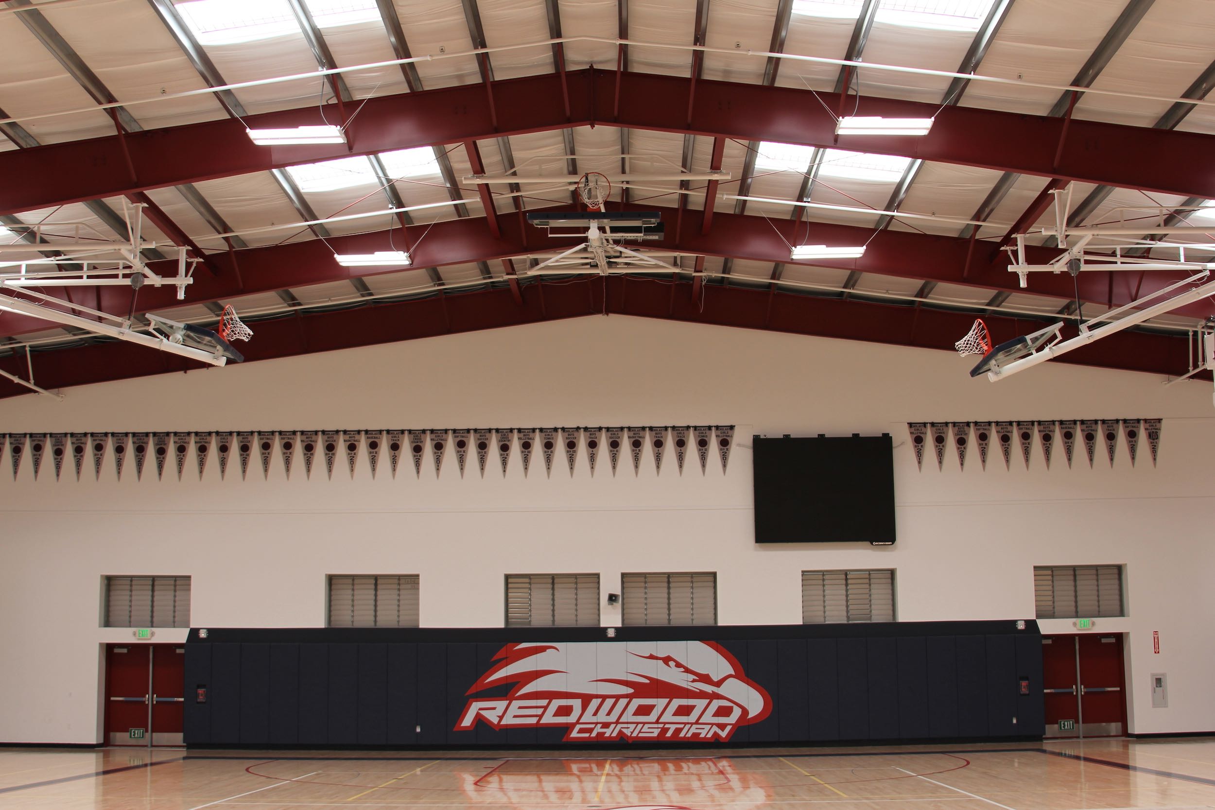 the steel building erectors at Metal Building Company handled erecting this Gym in Redwood City, CA